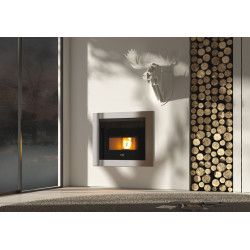 Front-ventilated pellet firebox COLA TOP FIRE 70 SLIM 8,62kW, equipped with a panoramic glass ceramic screen with spectacular silkscreen printing