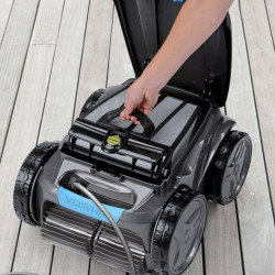 Zodiac Vortex OV 3400 elektrischer Roboter, für Schwimmbäder mit unterschiedlichen Formen und Oberflächen, intelligentes ActiviMotion-System für optimale Navigation Zodiac Vortex OV 3400 elektrischer Roboter, für Schwimmbäder mit unterschiedlichen Formen und Oberflächen, intelligentes ActiviMotion-System für optimale Navigation