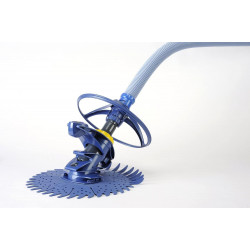 Hydrauliczny odkurzacz basenowy Zodiac T3, wyposażony w deflektor przeciwblokujący do pokonywania przeszkód