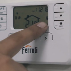 Wireless thermostat Ferroli Romeo W RF, modulates the boiler operation, adapting the supply temperature to the needs of the room