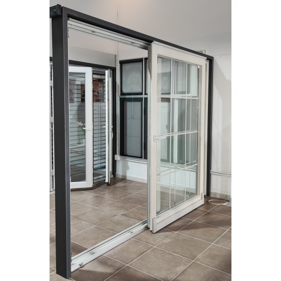 Encomende Paralelo-portas deslizantes de PVC 2950x2250 mm com espadilhas, perfil de cor imitação de concreto leve a preços de fábrica