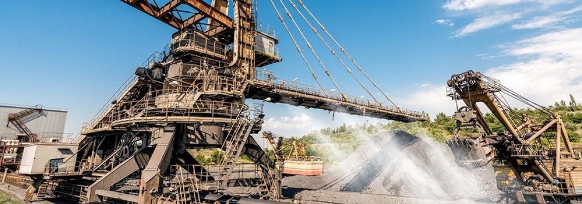 En la minería y la industria metalúrgica