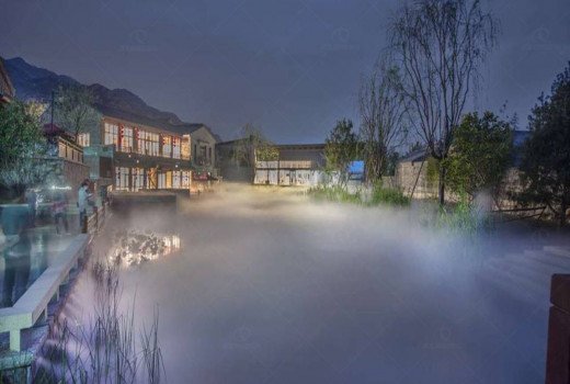 Het maken van decors in films, waterparken en pretparken.