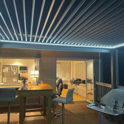 Aluminium pergola met klimaatgordijnen 4m x 4m x 2.5 m Pergola LED-vrijstaand gemotoriseerd grafiet / grijs, bioklimatisch Aluminium pergola met klimaatgordijnen 4m x 4m x 2.5 m Pergola LED-vrijstaand gemotoriseerd grafiet / grijs, bioklimatisch