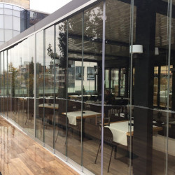 Bioklimatischer Pavillon mit Verglasung für Feiern, Hochzeiten, Restaurants 7m x 4m x 2.5m Pergola LED Bioklimatischer Pavillon mit Verglasung für Feiern, Hochzeiten, Restaurants 7m x 4m x 2.5m Pergola LED