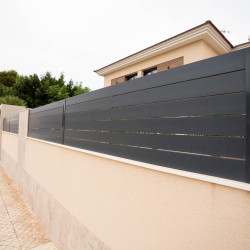 Sliding gates, fence and gate made of aluminum profile