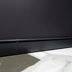 Dutch: Montagekit Domis Standard Waterverwarmde Plint, Zwart