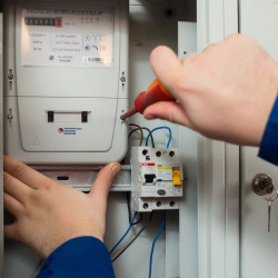 Connection of single-phase meter, unit.