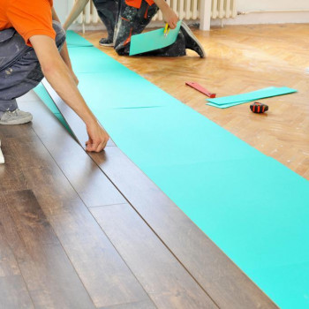 Instalación de subcapa en el suelo para laminado, m²