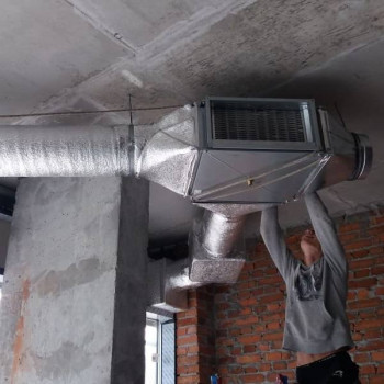 Montage eines selbstgefertigten Ventilators, 20000 m3/Stunde, Stück.