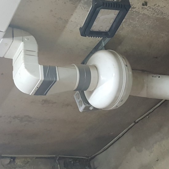 Bestel Installatie van ronde buisventilator, eenheid. tegen fabrieksprijzen