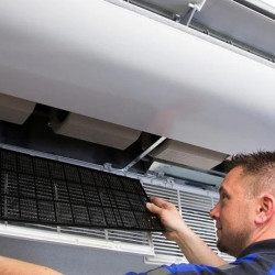 Basic floor and ceiling installation up to 12,000 cooling capacity