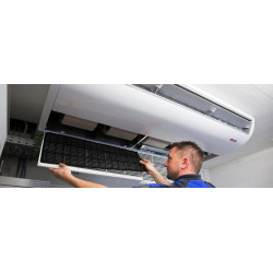 Basis vloer - en plafondinstallatie tot 12.000 koelcapaciteit