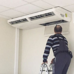 Basic floor and ceiling installation up to 9.000 cooling capacity