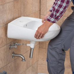 Installation of a sink or washbasin, unit.