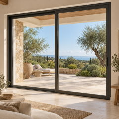Puertas correderas acristaladas con acceso a la terraza