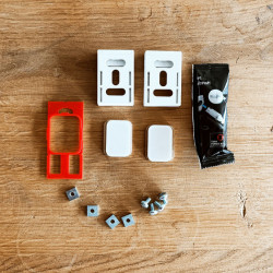 Set of 2 adhesive fasteners compatible with all blinds, even with heavy ones