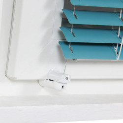 Universal and adjustable fasteners without drilling for awning cables