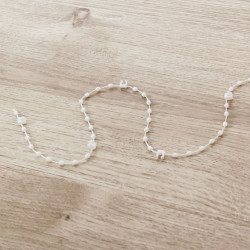 Connecting chain for blinds with adjustable straps (California blinds)