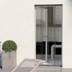 La Mosquitera en las puertas se puede cortar sin perforar