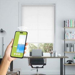 Autonomous roller blinds controlled from the phone, charging from solar energy, SmartView