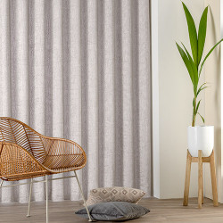 Weiche Stoffvorhänge mit Schlingen