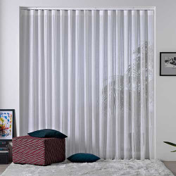 Шторы с вертикальным принтом