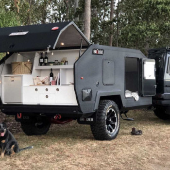 Woonaanhangwagen voor SUV, de enige asopschorting van de Camperaanhangwagen 17 wielen cross-country capaciteit in om het even welk terrein